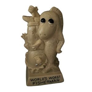 W & R Berries Co “ World’s Worst Fisherman” 1972 Vintage Figurine